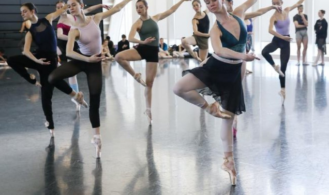 Oklahoma City Ballet: Lady Of The Camellias